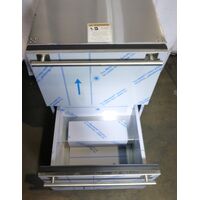 Serial 2210256040002