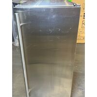 Serial 2419425080037