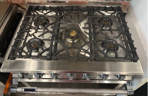 SN And/Or	Column	Operator	Value	Value
	"Maximum Rows to Return"	All		
	"Item"	Is equal to	"KRD365-NG"	
And	"Serial"	Is equal to	"K0618A00079"