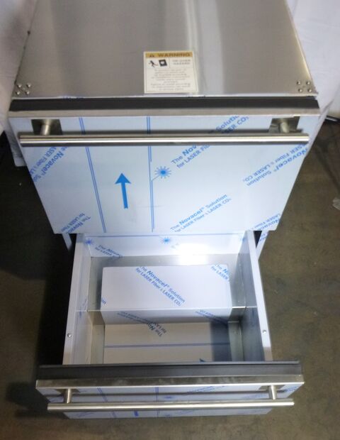 Serial 2210256040002